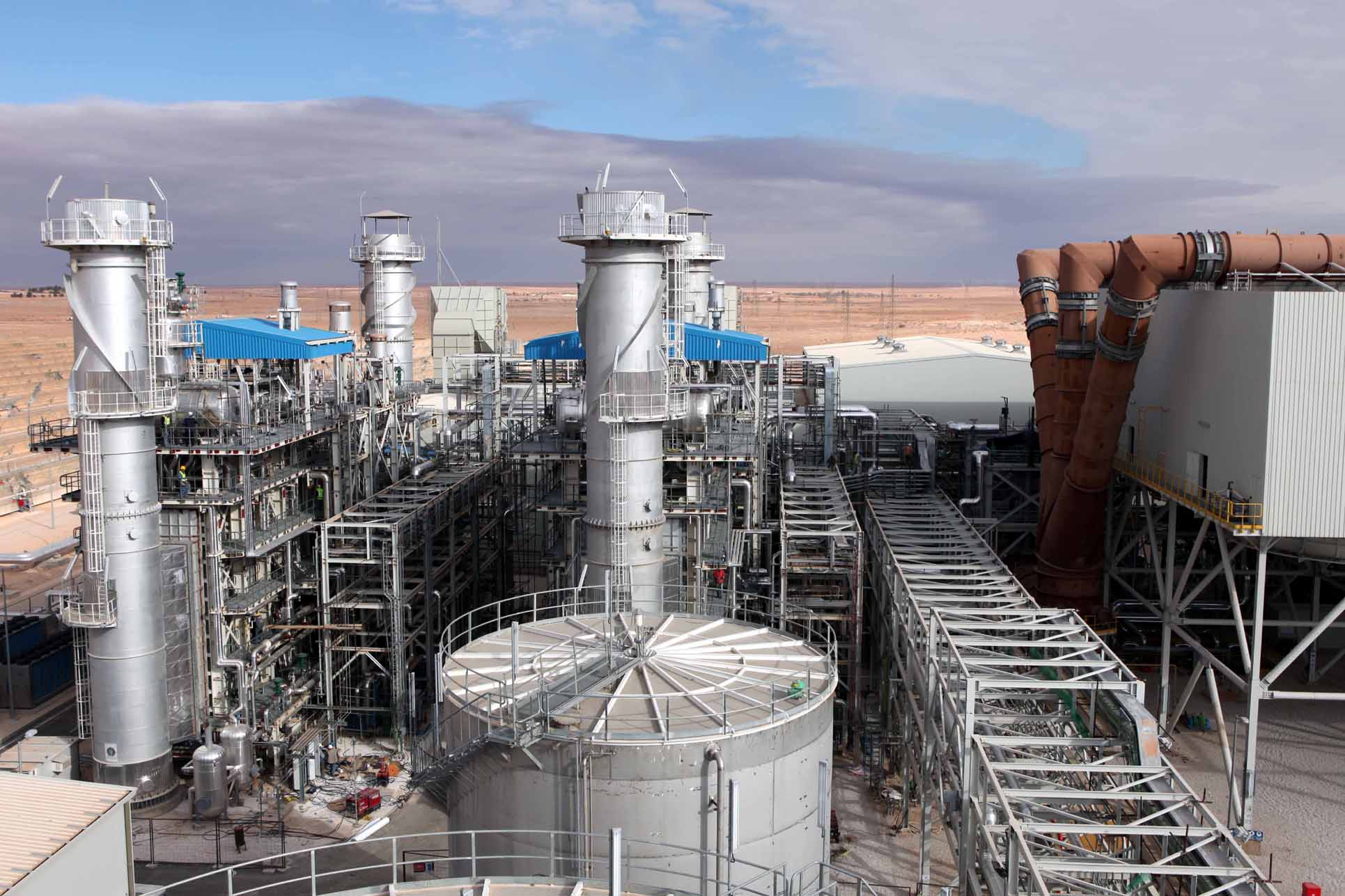 Hybrid_Power_Plant_in_Laghouat_Province,_Algeria